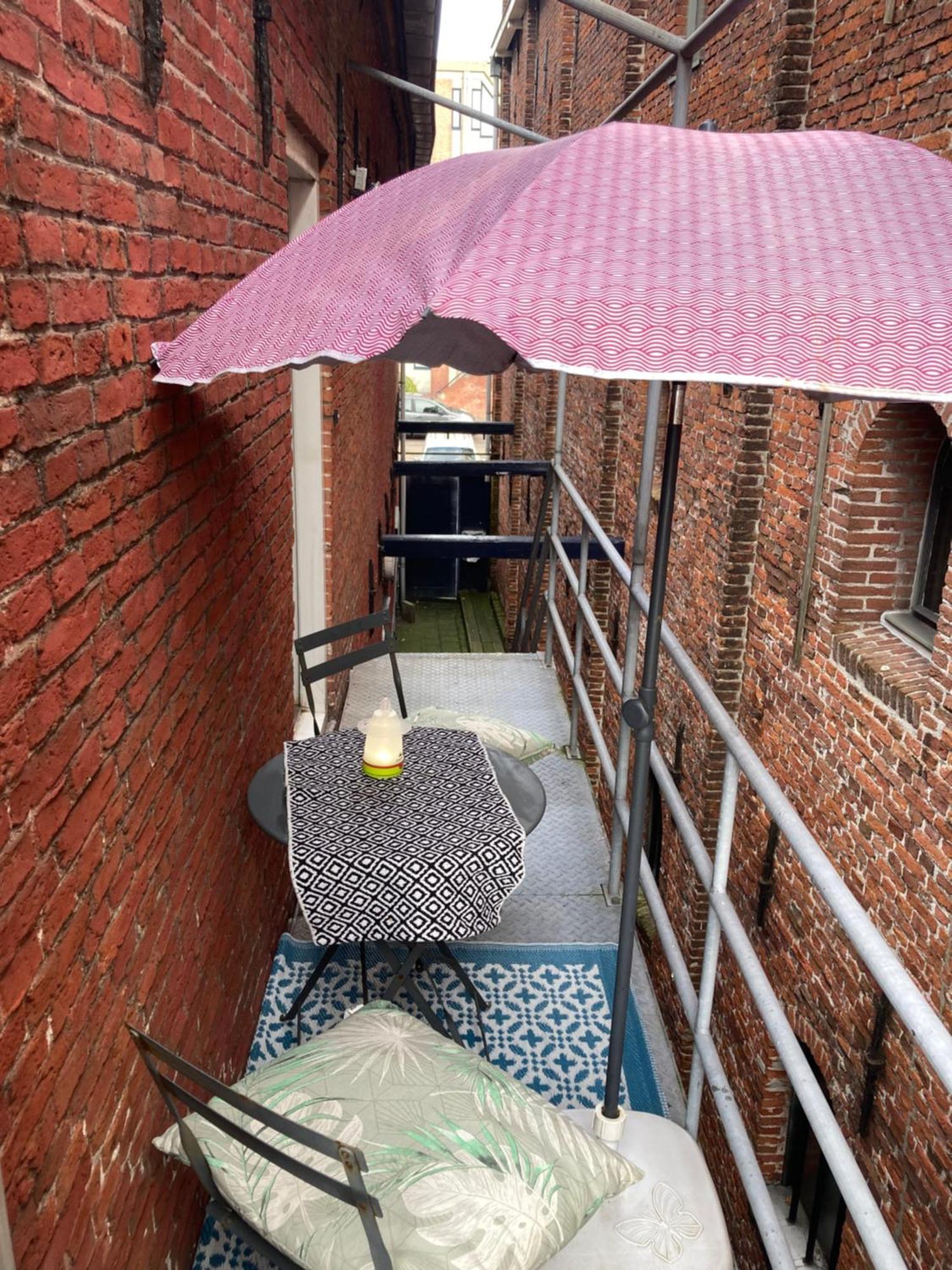 Elegant Appartement In Pakhuis Friesland Centrum Leeuwarden Exterior photo